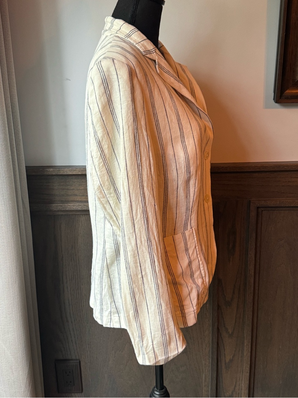 Chaps Linen Cream Blazer with Blue Pinstripes 14 - Picture 5 of 7